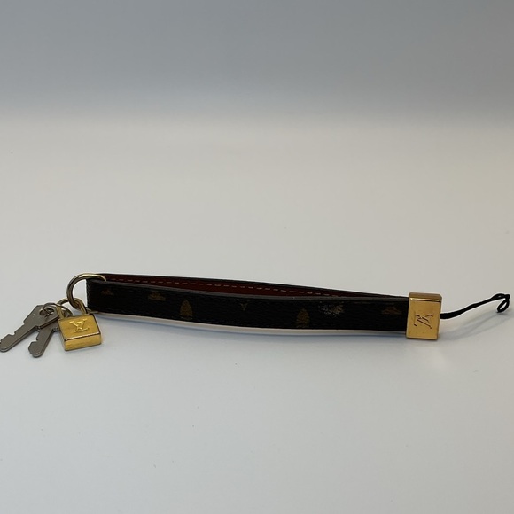Louis Vuitton Monogram Phone/Bag Charm/Wristlet - Picture 11 of 12